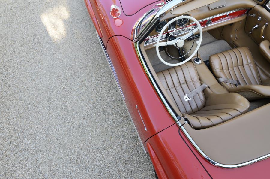  Mercedes-Benz 300 SL Roadster 1960 года  (фото 36 из 60)